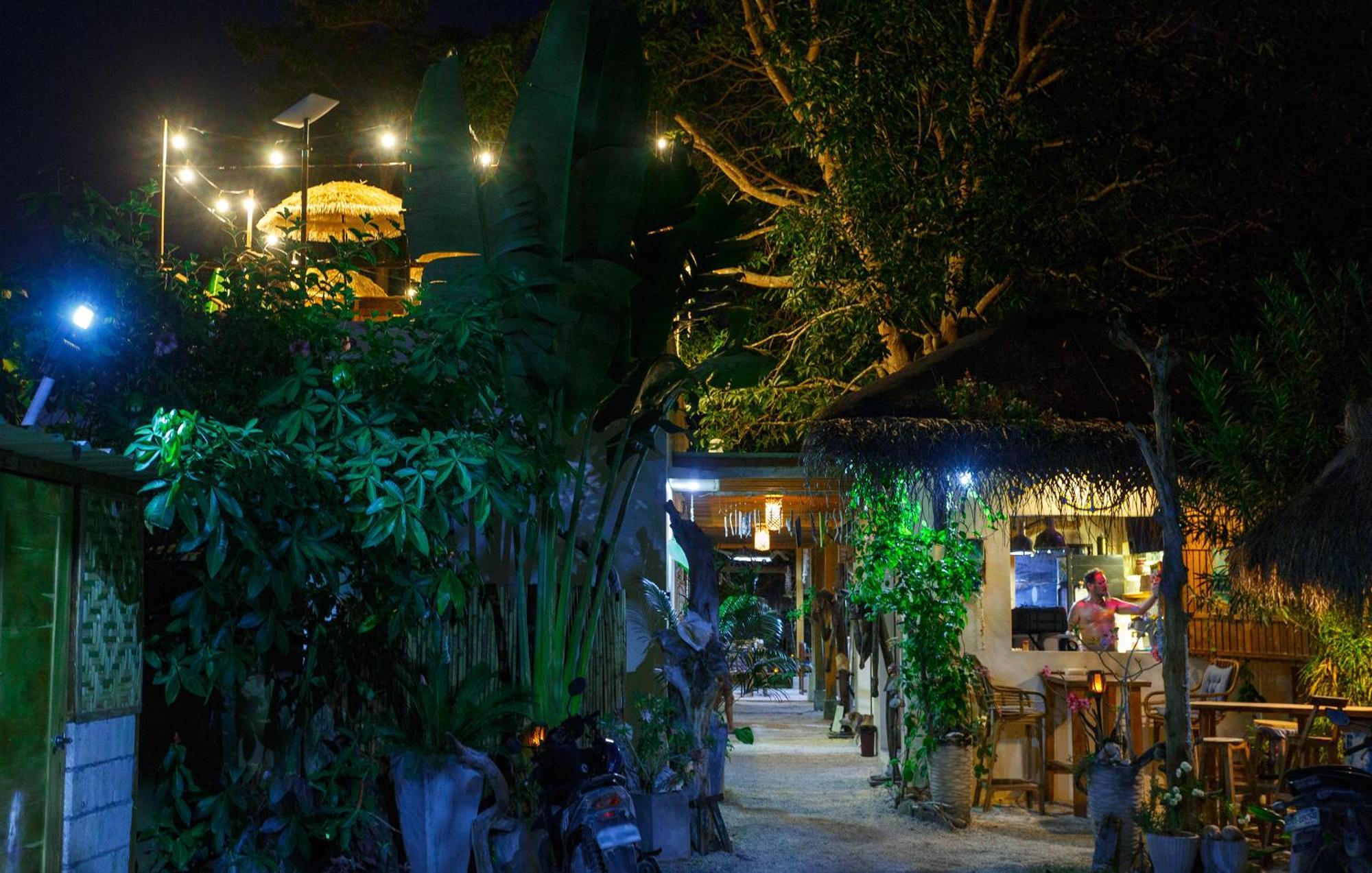 ホテル Camotes-Hidden-Huts San Francisco  エクステリア 写真